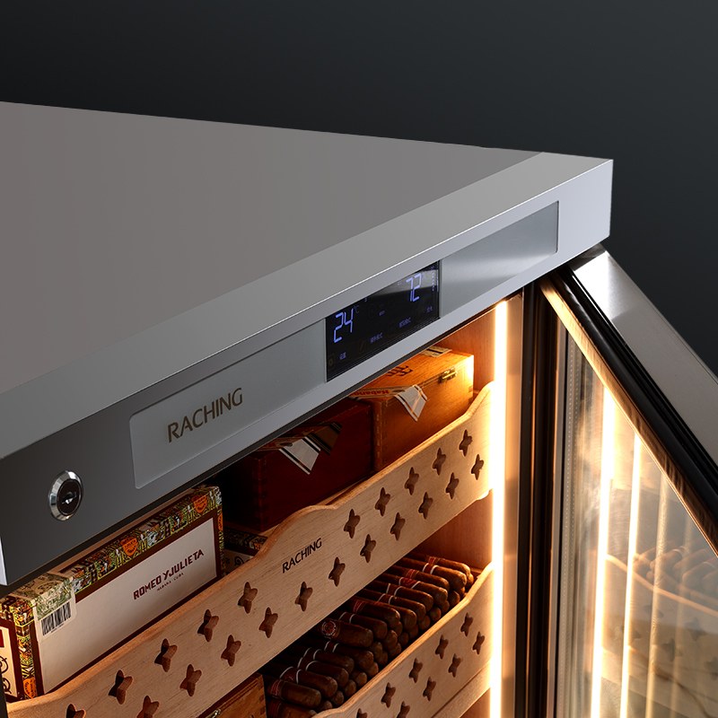 Raching CT48A 4,000-Cigar Stainless Steel Electric Cabinet cigar humidor, stainless steel edge detail